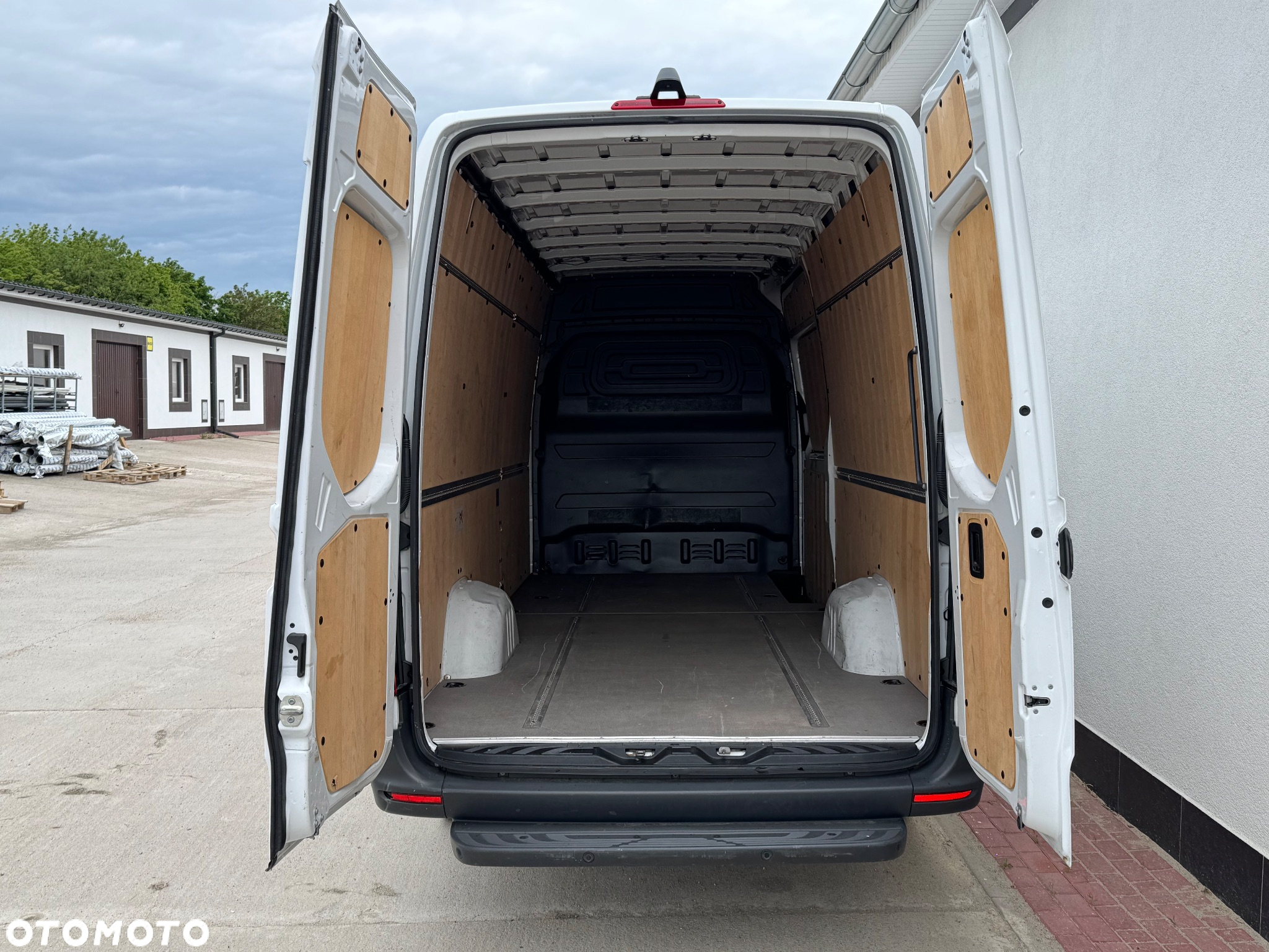 Mercedes-Benz Sprinter 317 CDI RWD Automat - 7