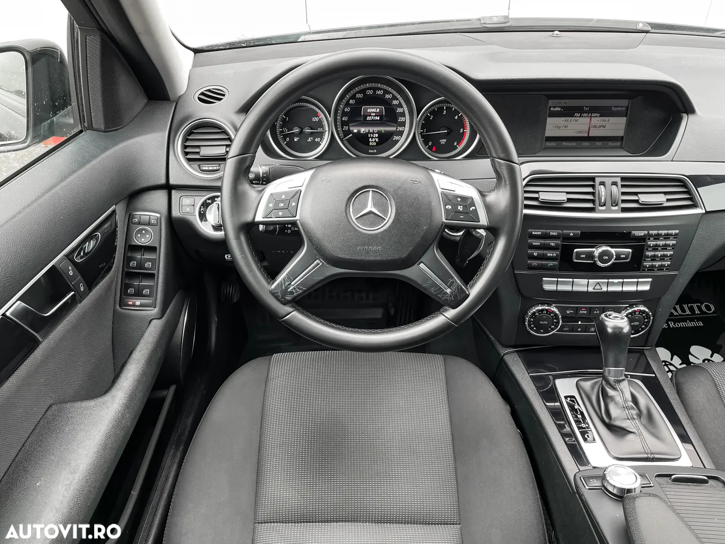 Mercedes-Benz C - 7