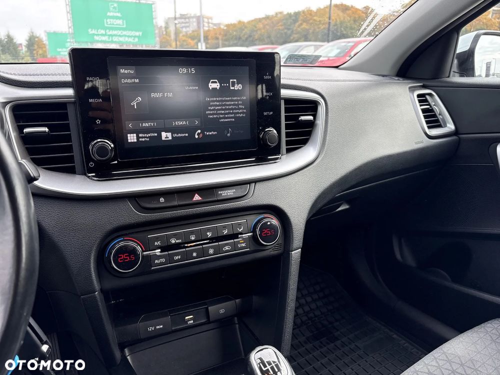 Kia Ceed - 20