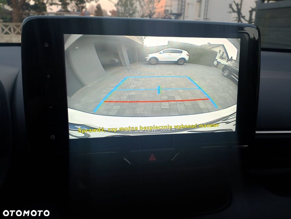 Mazda 2 Hybrid 1.5 VVT-i 116 CVT PURE - 10