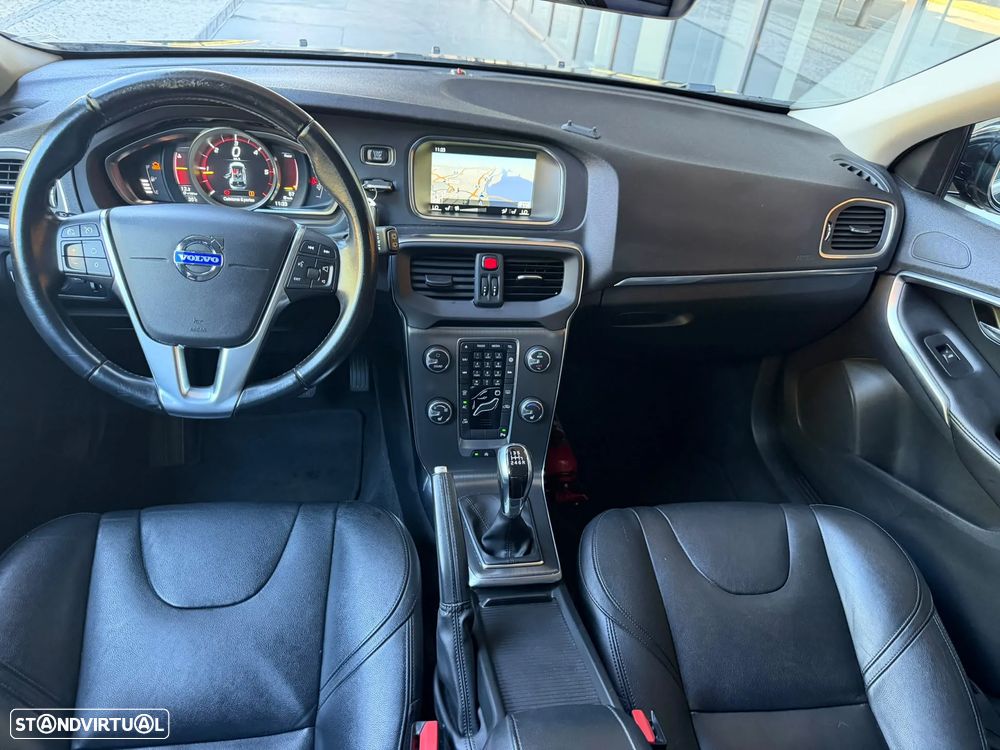 Volvo V40 D4 Summum - 7