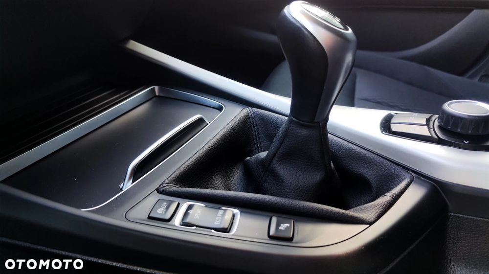 BMW Seria 1 - 31