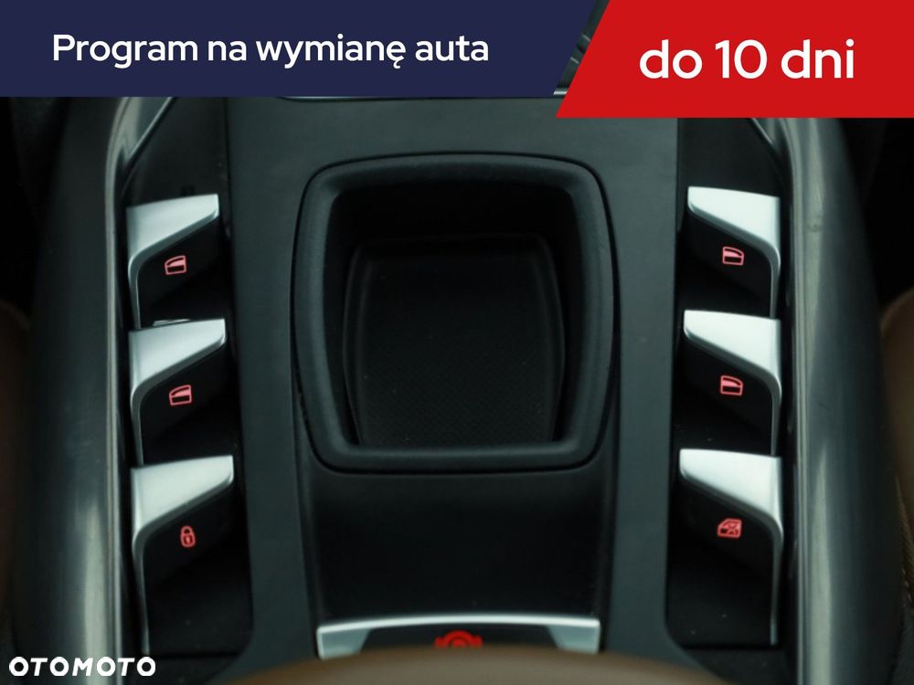 DS Automobiles DS 5 - 17