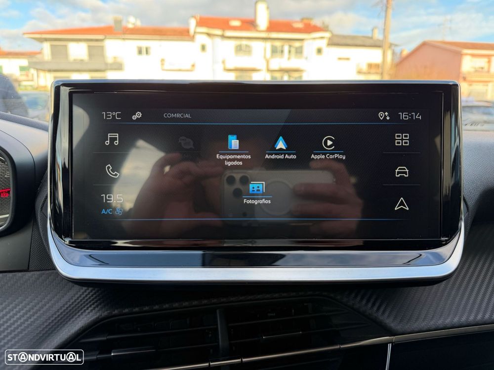 Peugeot 2008 1.2 PureTech Active Pack - 23