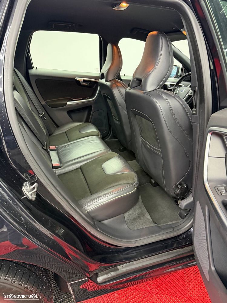 Volvo XC 60 2.0 D4 R-Design - 12