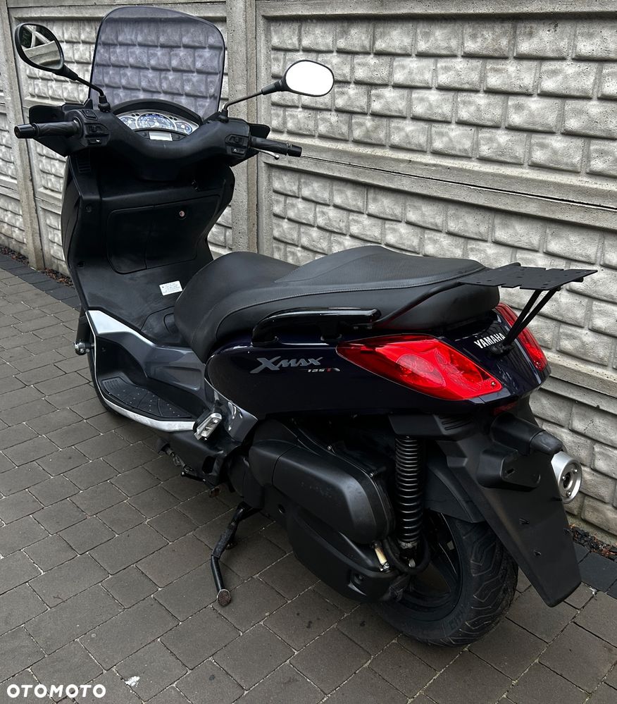 Yamaha X-max - 12