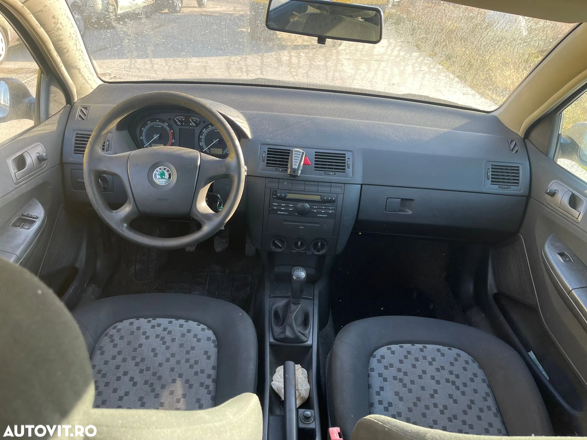 Dezmembrari Skoda Fabia 1.2 Benzina / 2005 - 5