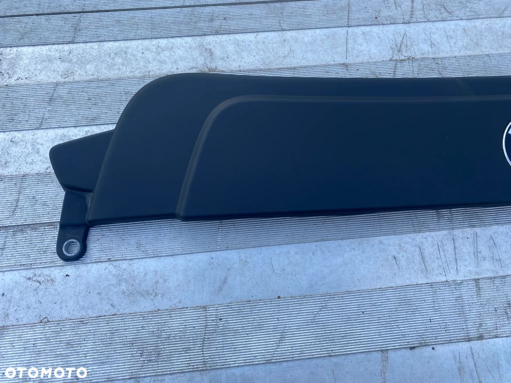 NAKŁADKA PASA PRZEDNIEGO BMW E60 E61 16208310 - 2