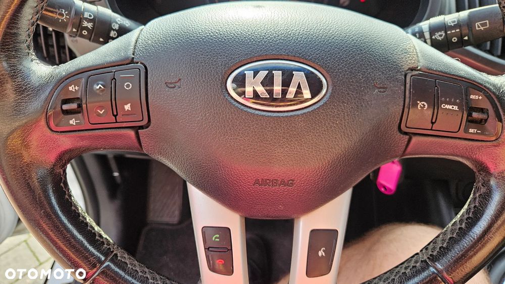 Kia Sportage 1.7 CRDI 2WD Attract - 27