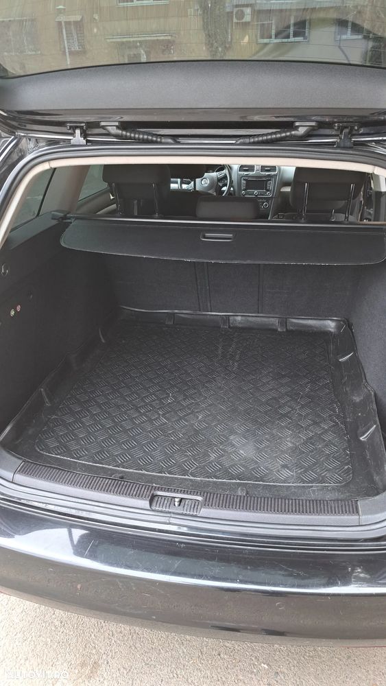 Volkswagen Golf 1.6 TDI DPF DSG Highline - 8