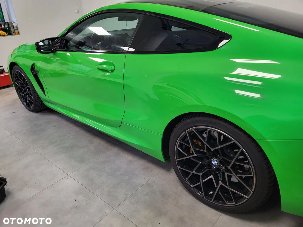 BMW M8 Standard - 16