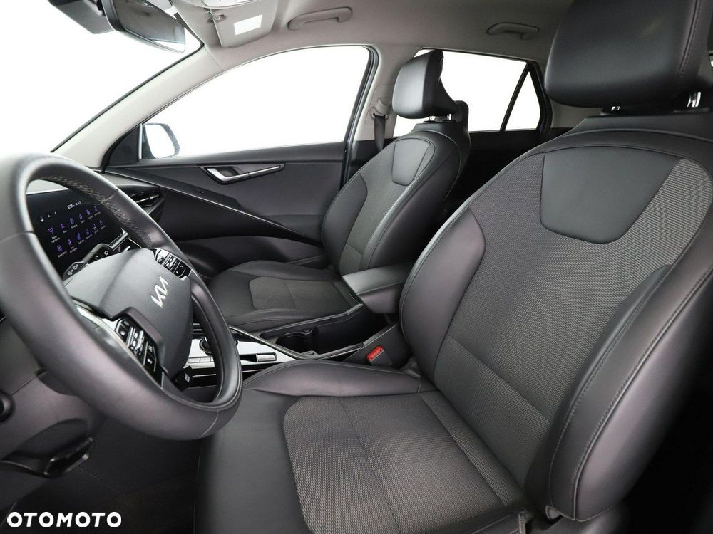Kia Niro 1.6 GDI Hybrid M - 13