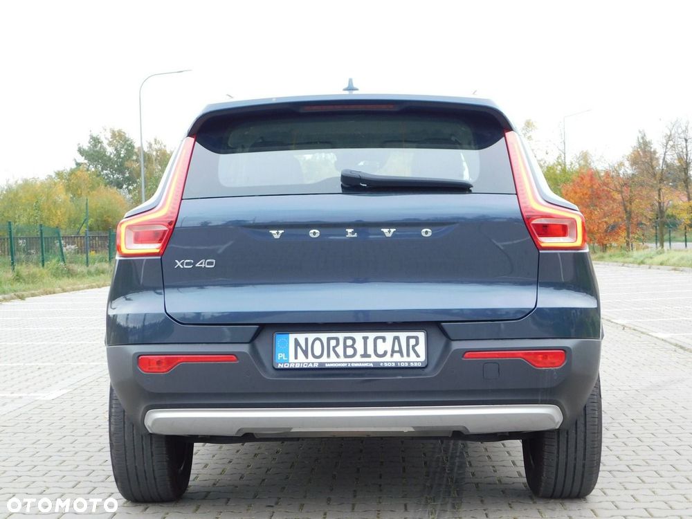 Volvo XC 40 - 31