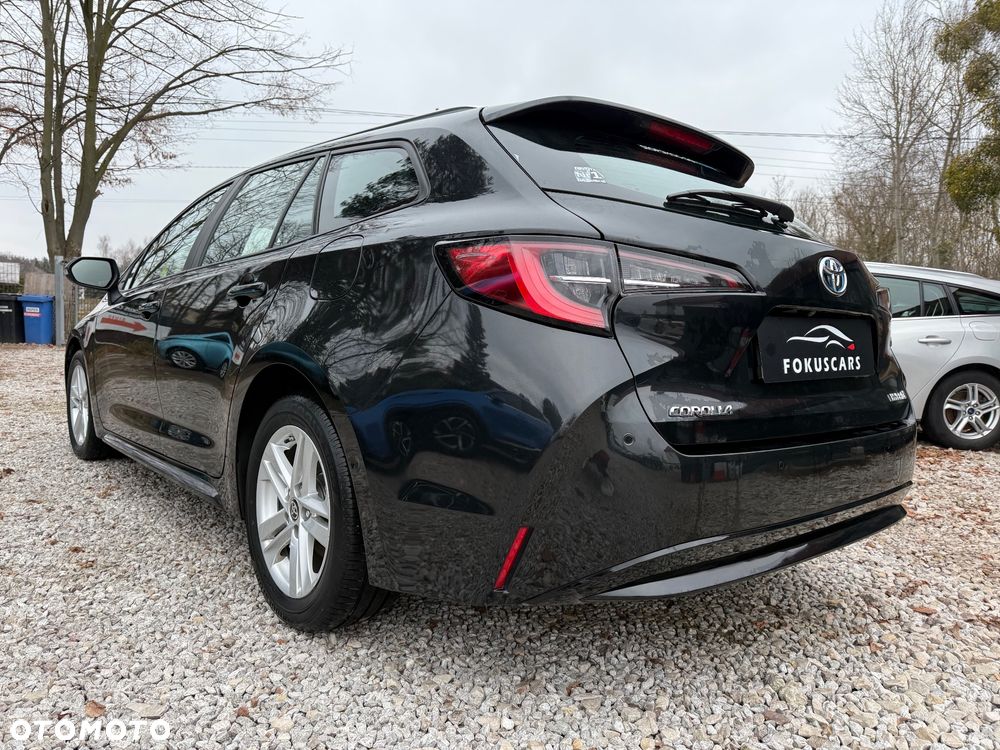 Toyota Corolla 1.8 Hybrid GPF Comfort - 9