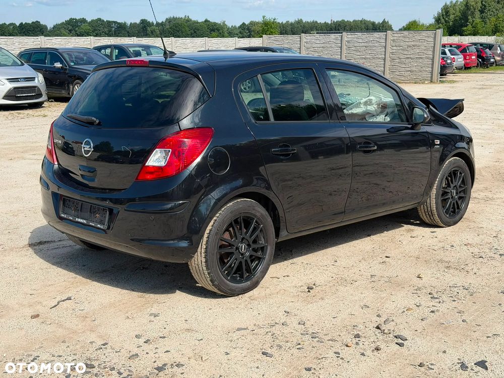 Opel Corsa 1.4 16V EcoFLEX Start-Stop Navi - 2