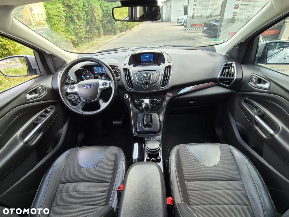 Ford Kuga 2.0 TDCi 4x4 Titanium - 31
