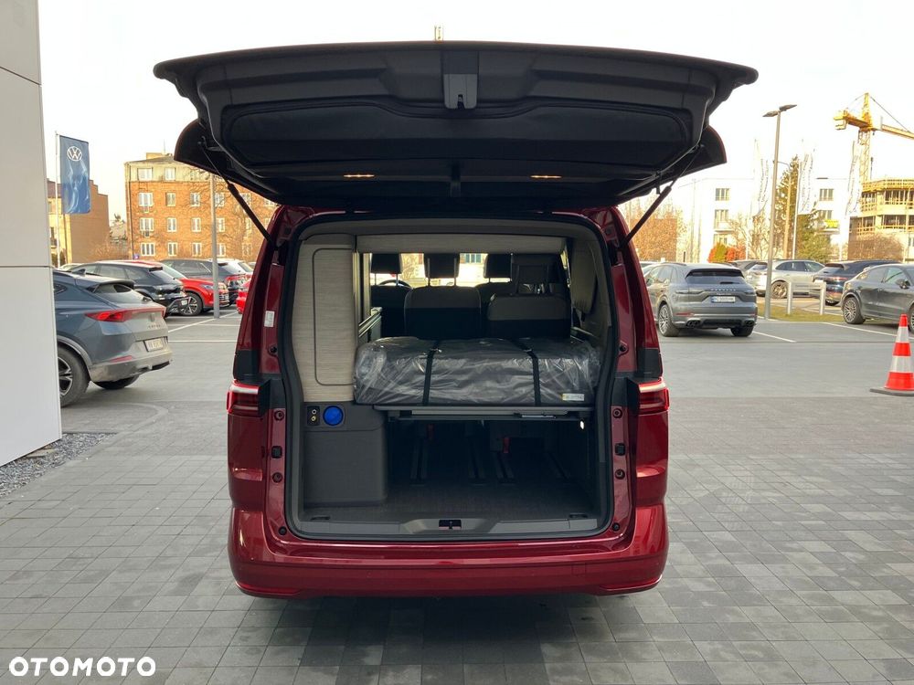Volkswagen california Nowa California Ocean silnik: 2,0 l TDI SCR 150 KM / skrzynia biegów: 7-biegowa DSG rozstaw osi: 3124 mm - 21