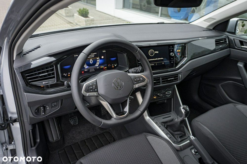 Volkswagen Polo - 11