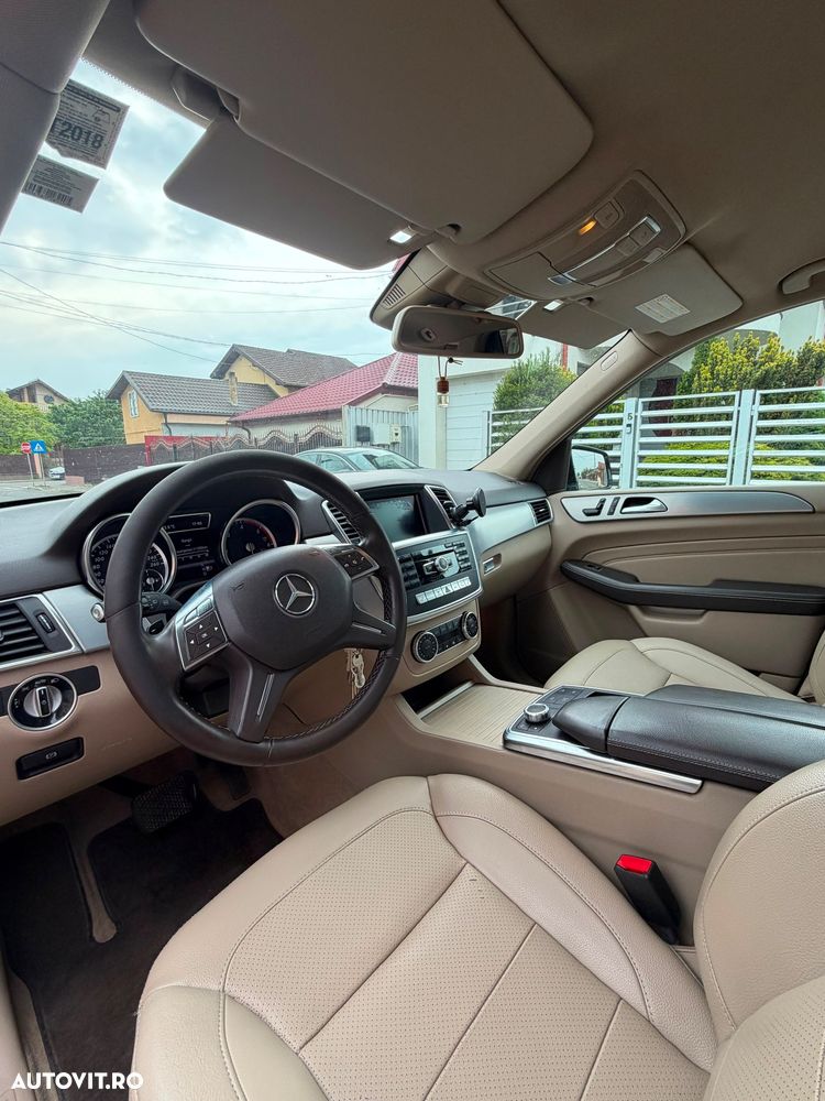 Mercedes-Benz ML - 6