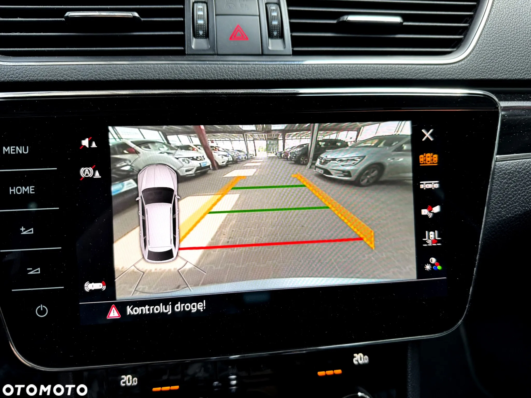 Skoda Superb 1.5 TSI L&K DSG - 25