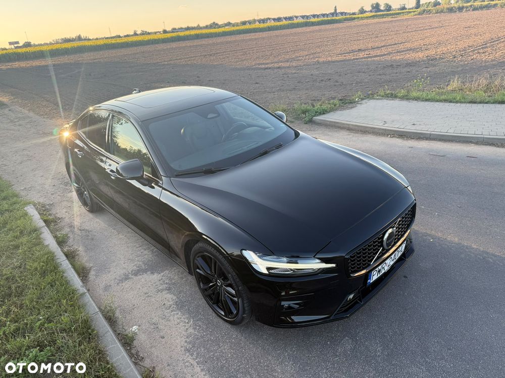 Volvo S60 B5 B AWD Ultimate Dark - 2