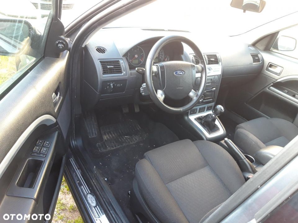 Części Ford Mondeo mk3 lift fl 2.0 TDCI 130KM kombi szary 5 drzwi - 5