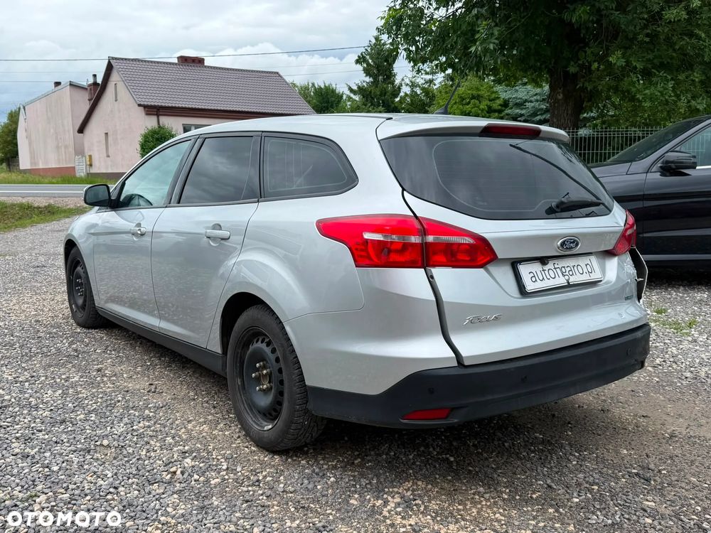 Ford Focus 1.0 EcoBoost Trend ASS - 8