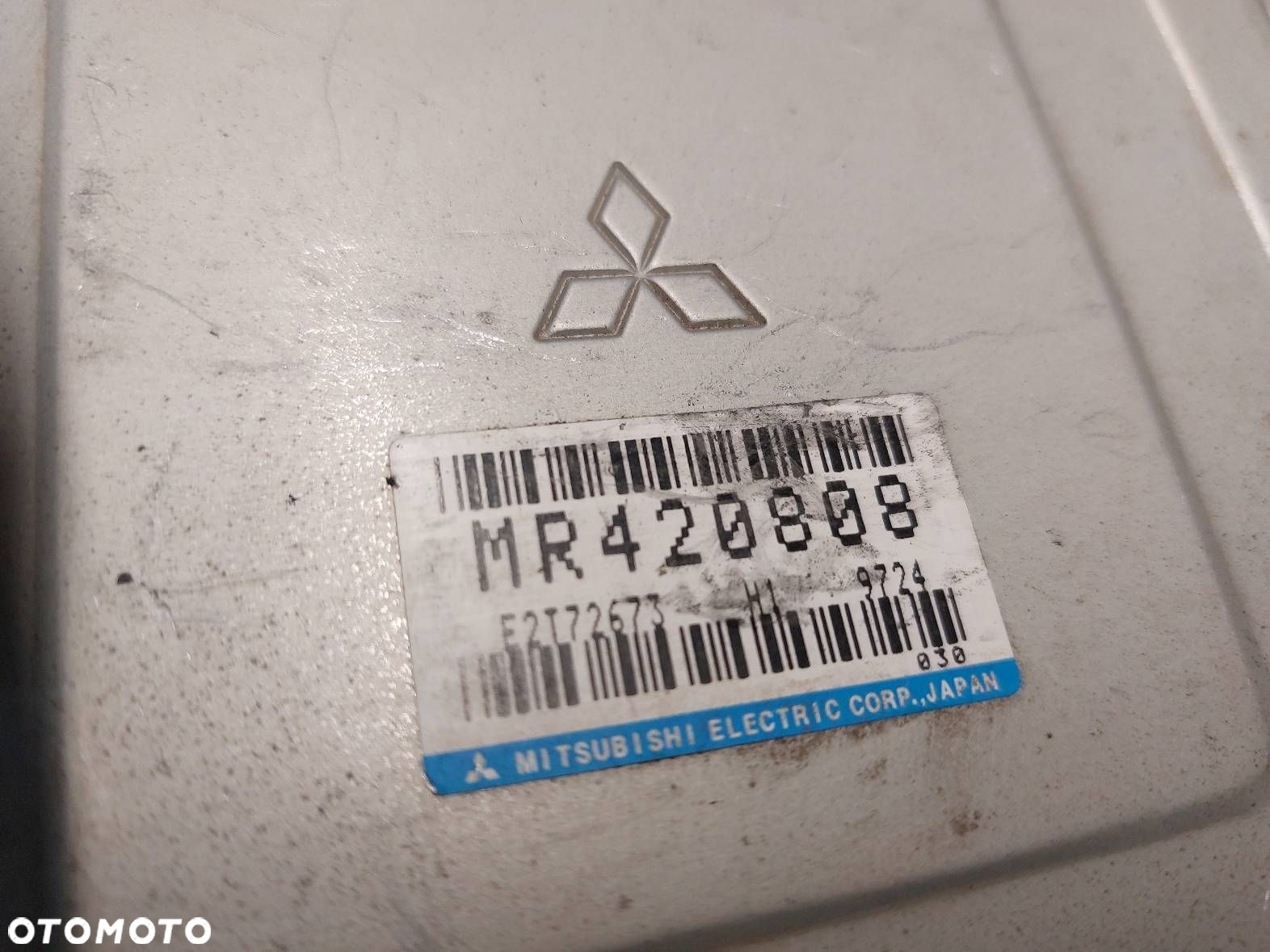 ZESTAW STARTOWY SPACE STAR MITSUBISHI  I 1.8 GDI - 3