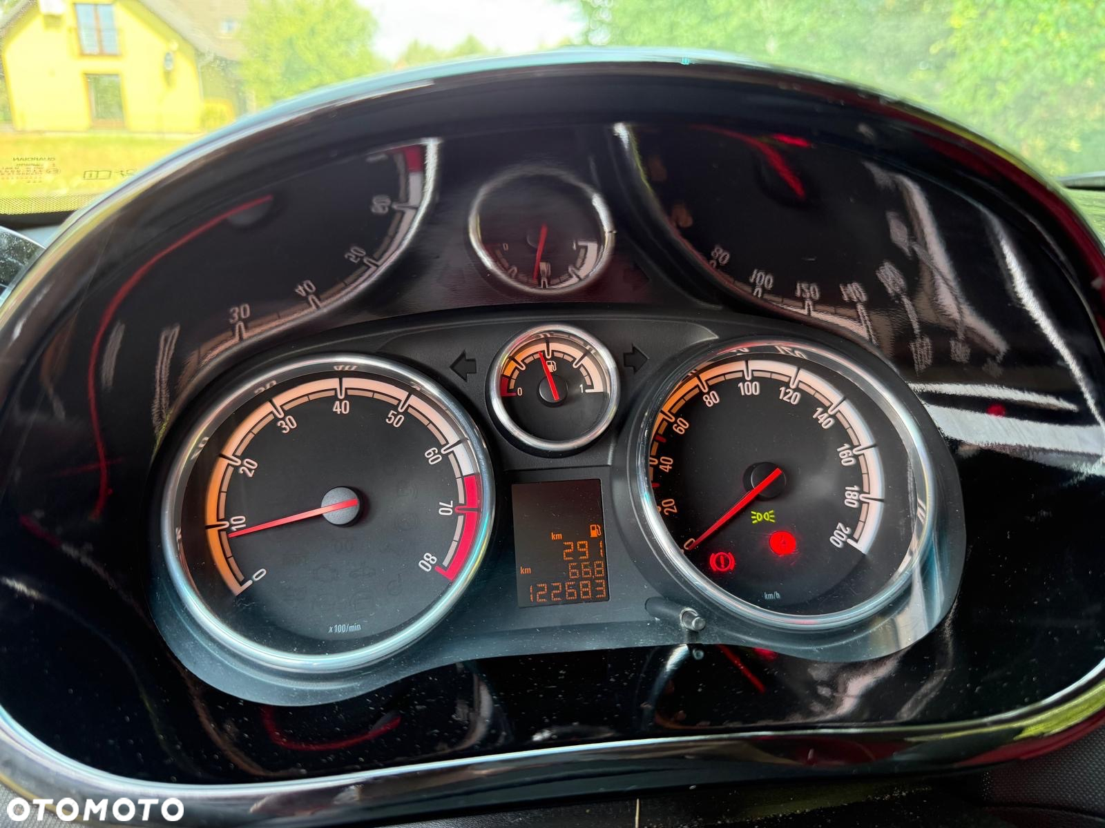 Opel Corsa 1.0 12V Essentia - 6