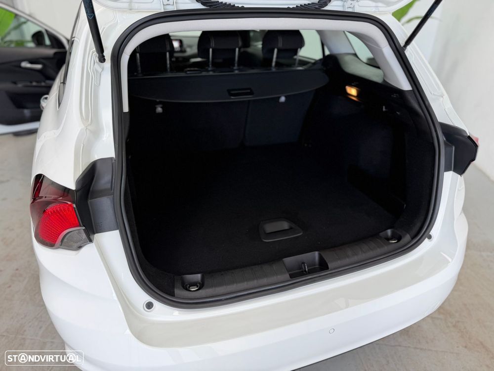 Fiat Tipo Station Wagon 1.3 M-Jet Lounge - 16