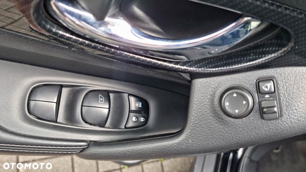 Nissan X-Trail 1.6 DCi Tekna 2WD EU6 - 18
