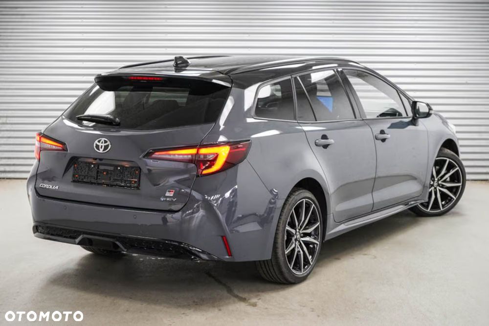 Toyota Corolla 2.0 Hybrid GR Sport - 6
