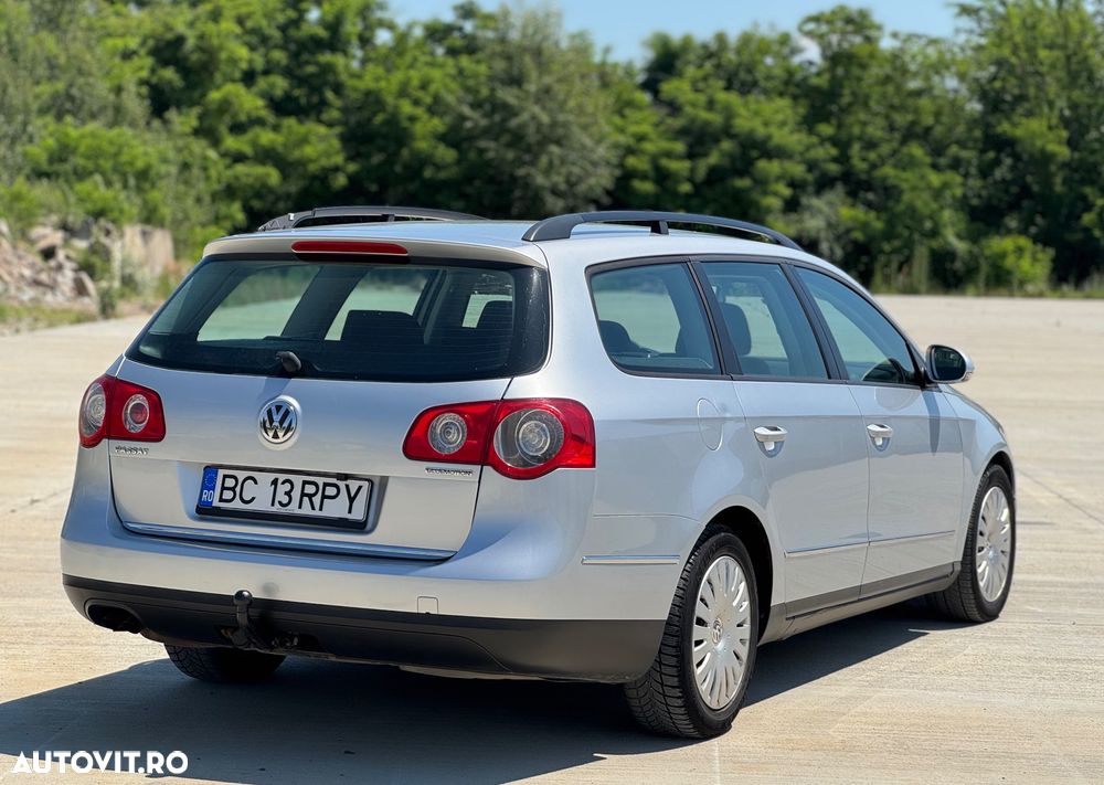 Volkswagen Passat 1.9 TDI Comfortline - 4