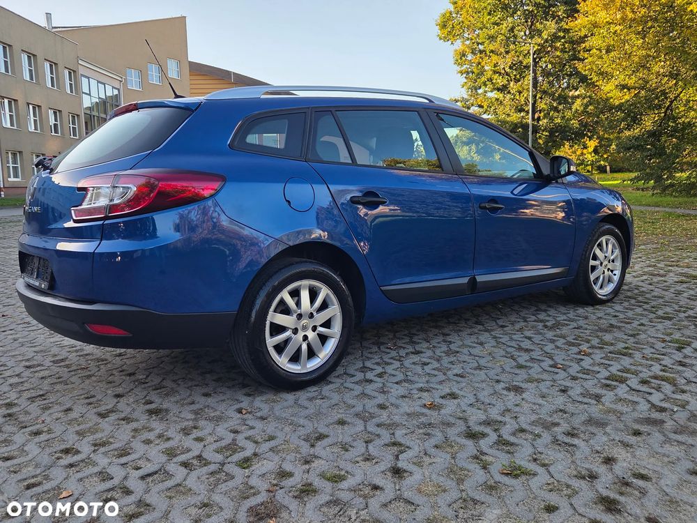 Renault Megane 1.6 16V 110 Expression - 2
