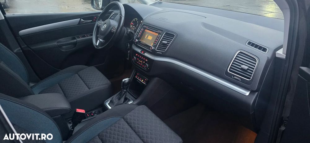Volkswagen Sharan 2.0 TDI DSG Blue Motion Highline - 6