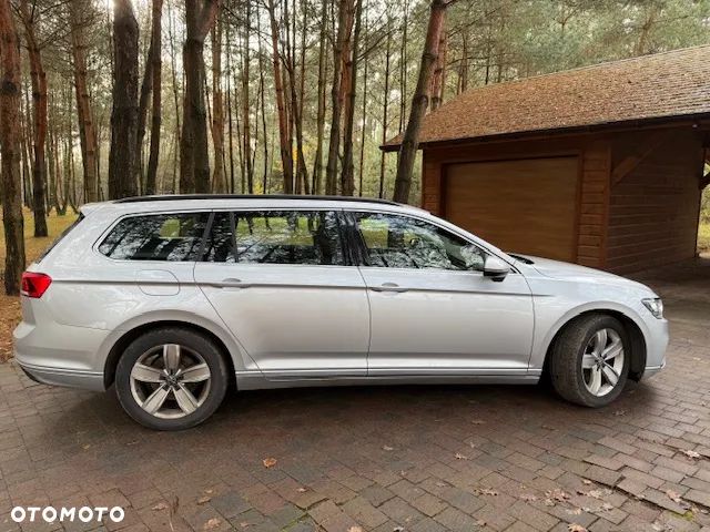 Volkswagen Passat 2.0 TDI EVO Business DSG - 6