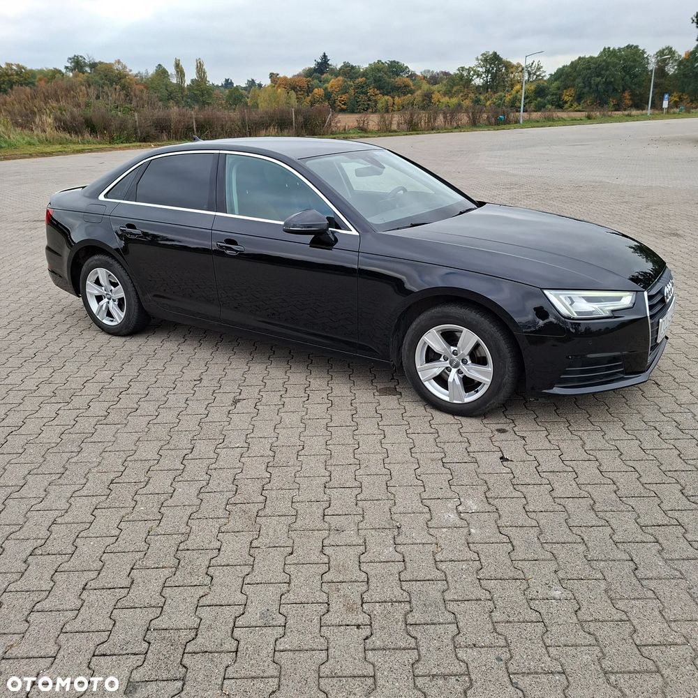 Audi A4 Limousine - 23