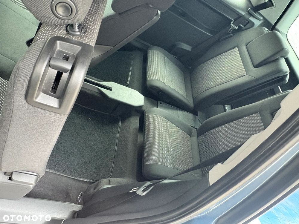 Opel Zafira 1.8 Sport - 25