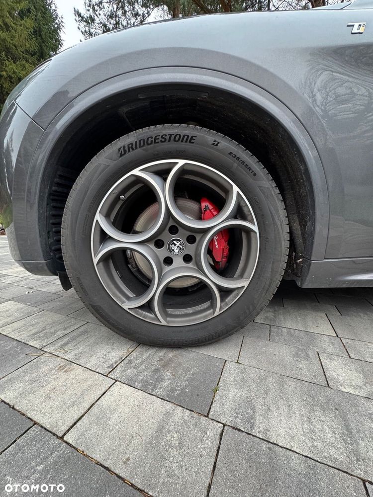 Alfa Romeo Stelvio 2.0 Turbo TI Q4 - 7