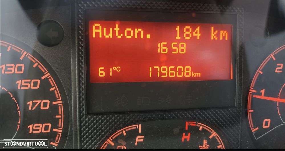 Peugeot Boxer 2.2 BlueHDi 335 L3 CD - 8