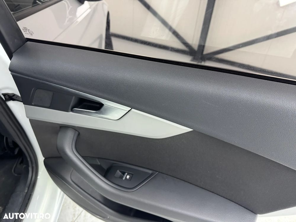 Audi A4 2.0 TDI S tronic - 15