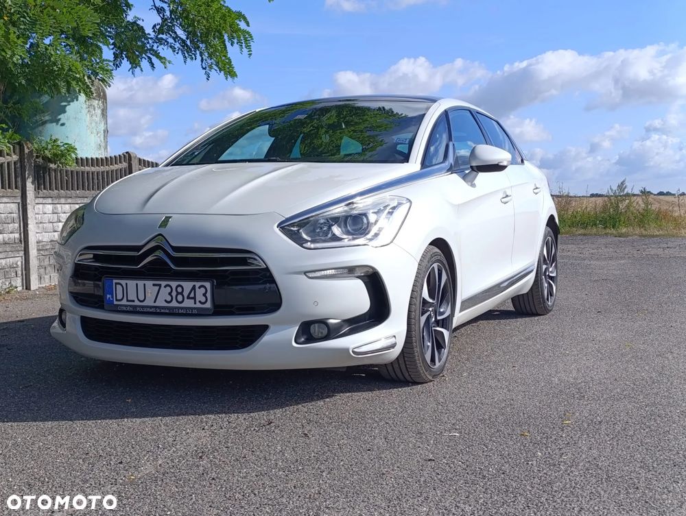 Citroën DS5 2.0 HDi SoChic - 1