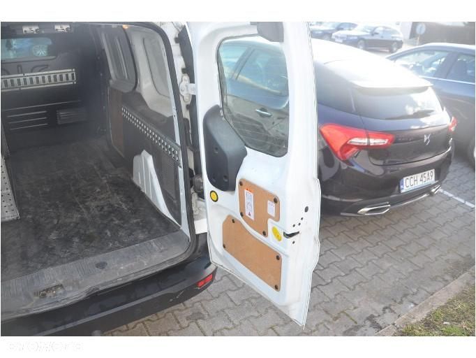 Ford Transit Connect - 25
