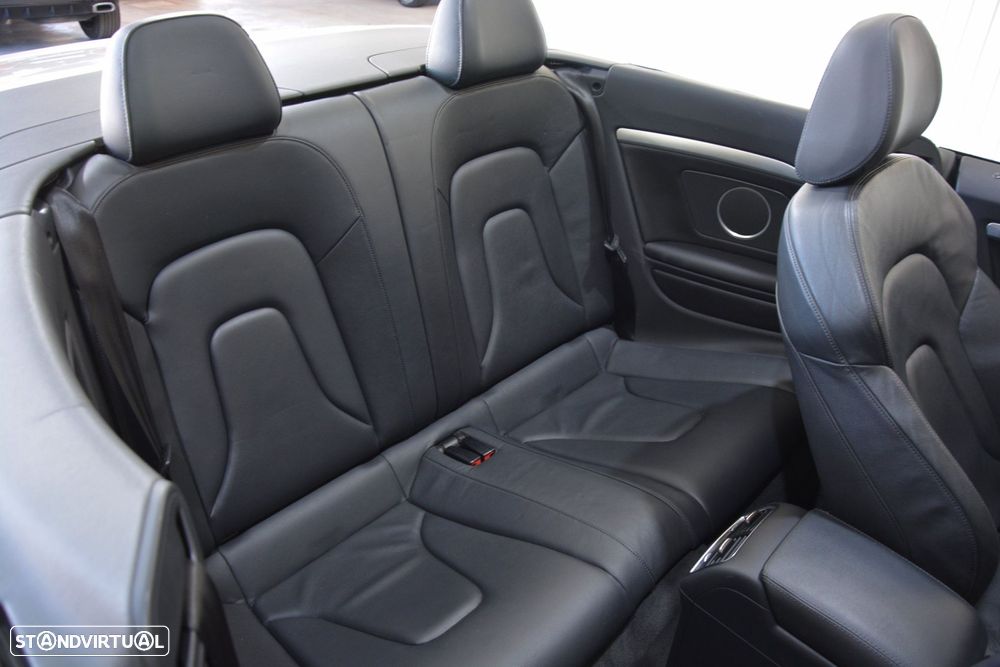 Audi A5 Cabrio 2.0 TDi S-line - 21