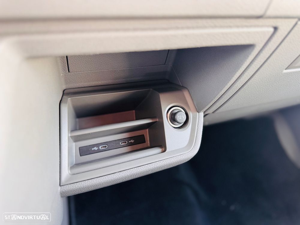 VW Crafter 2.0 TDI 140HP 35 MWB HRF - 21