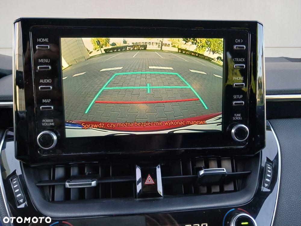 Toyota Corolla 2.0 Hybrid Selection - 28