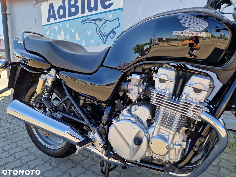 Honda CB - 7