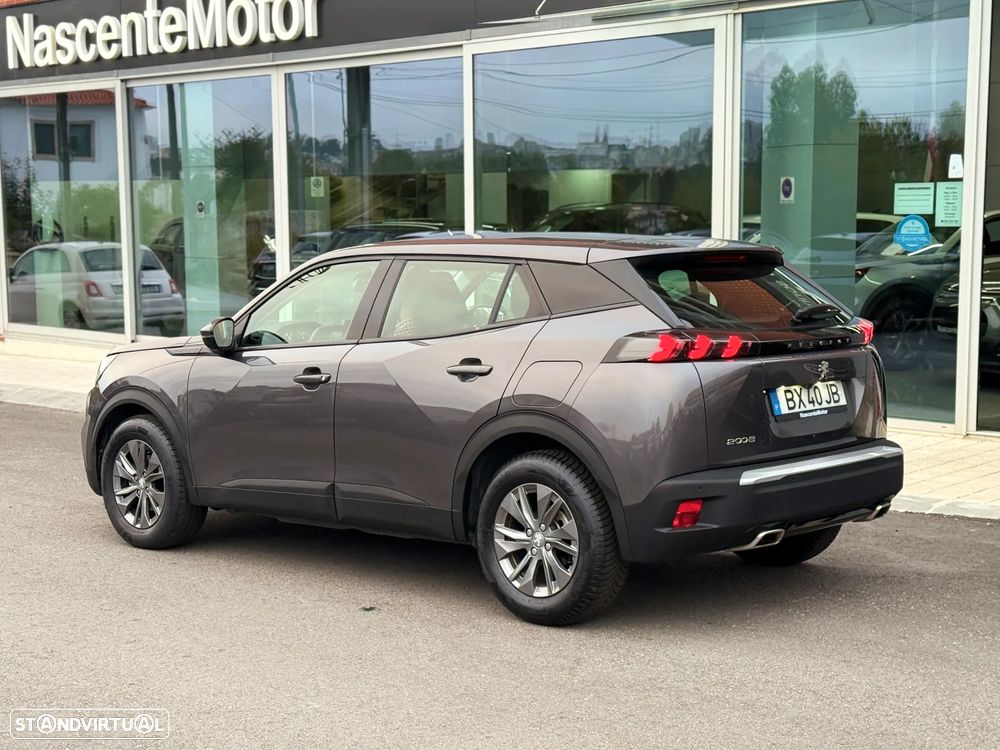 Peugeot 2008 1.2 PureTech Active Pack EAT8 - 11
