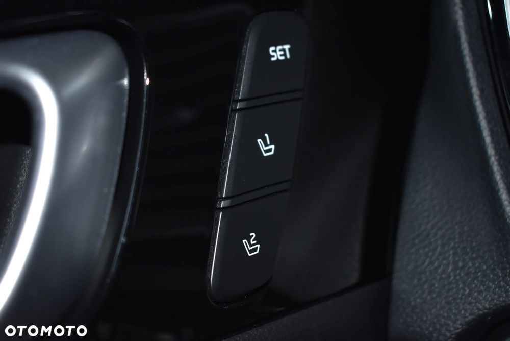 Kia ProCeed 1.5 T-GDI GT Line DCT - 34