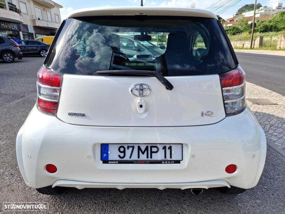 Toyota iQ 1.4 D-4D 2 - 30